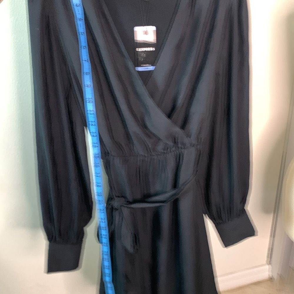 Express NWT BlackWrap Dress - Picture 10 of 16